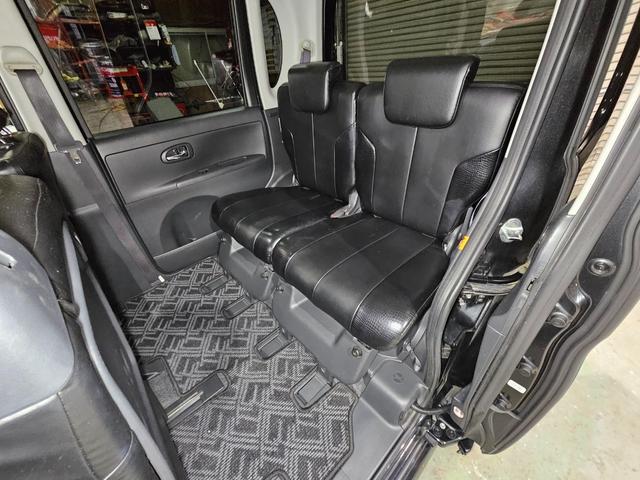 タント カスタムＸ　ローダウン　後期　Ｂｌｕｅｔｏｏｔｈ接続　フルセグ　ＥＴＣ　エコアイドル　スマートキー　パワスラ　足元イルミ　ピラーレス　フルフラットシート　シートカバー　オートエアコン　ルームクリーニング済み（60枚目）