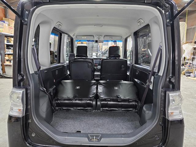 タント カスタムＸ　ローダウン　後期　Ｂｌｕｅｔｏｏｔｈ接続　フルセグ　ＥＴＣ　エコアイドル　スマートキー　パワスラ　足元イルミ　ピラーレス　フルフラットシート　シートカバー　オートエアコン　ルームクリーニング済み（65枚目）