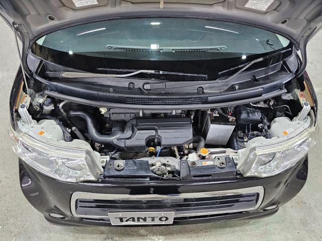 タント カスタムＸ　ローダウン　後期　Ｂｌｕｅｔｏｏｔｈ接続　フルセグ　ＥＴＣ　エコアイドル　スマートキー　パワスラ　足元イルミ　ピラーレス　フルフラットシート　シートカバー　オートエアコン　ルームクリーニング済み（67枚目）