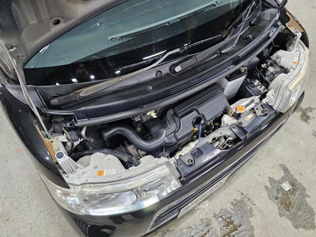 タント カスタムＸ　ローダウン　後期　Ｂｌｕｅｔｏｏｔｈ接続　フルセグ　ＥＴＣ　エコアイドル　スマートキー　パワスラ　足元イルミ　ピラーレス　フルフラットシート　シートカバー　オートエアコン　ルームクリーニング済み（68枚目）