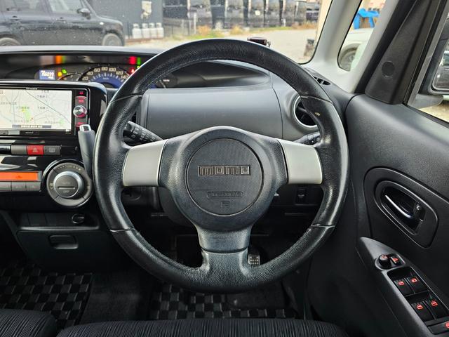 タント カスタムＲＳ　後期　ターボ　地デジ　パワスラ　スマートキー　電格ミラー　イルミ　ＯＨコンソール前後　ピラーレス　フルフラットシート　ＭＯＭＯステ　オートエアコン　修復歴なし　車検Ｒ９　３月まで（34枚目）