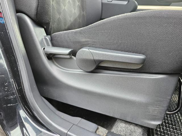 スペーシアカスタム Ｊスタイル　特別仕様車　ドラレコ前後　Ｂｌｕｅｔｏｏｔｈ　Ｂカメラ　フルセグ　ＥＴＣ　スマートキー２つ　両側パワスラ　衝突軽減　アイドリングストップ　　ＯＨコンソール　前２席シートヒーター　車検Ｒ８　５月まで（29枚目）