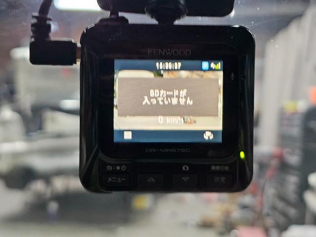 アルトラパン Ｘ　ツートンカラー　アラウンドビューモニター　ドラレコ前後　Ｂカメラ　Ｂｌｕｅｔｏｏｔｈ　ＥＴＣ　エネチャージ　衝突軽減　スマートキー２個　オートライト　シートヒーター　シートカバー　ルームクリーニング済（8枚目）