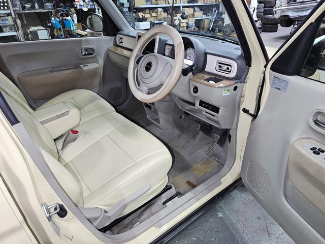 アルトラパン Ｘ　ツートンカラー　アラウンドビューモニター　ドラレコ前後　Ｂカメラ　Ｂｌｕｅｔｏｏｔｈ　ＥＴＣ　エネチャージ　衝突軽減　スマートキー２個　オートライト　シートヒーター　シートカバー　ルームクリーニング済（35枚目）