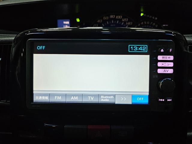 Ｂｌｕｅｔｏｏｔｈ・地デジ・ＤＶＤ対応ナビです。走行中も視聴可能です！！