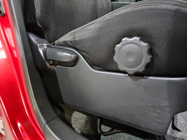 デイズルークス ハイウェイスター X アラウンドビューモニター Bluetooth接続 フルセグ Bカメラ ETC アイドリングストップ スマートキー2つ プッシュスタート 両側スライドドア 衝突軽減 オートエアコン 車内清掃済み(53枚目)