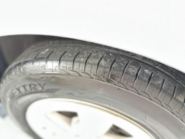 S 1年保証 ナビ 1セグTV バックカメラ フルオートエアコン スマートキー プッシュスタート 禁煙車 前後ショック新品交換済 LEDヘッドライト 純正15インチアルミ EGRバルブ・パイプ一式清掃済(18枚目)