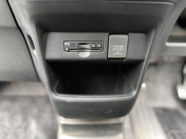 Ｇ・Ｌパッケージ　１オーナー　衝突被害軽減ブレーキ　後期　禁煙車　ＤＯＰメモリナビ　１セグＴＶ　Ｂｌｕｅｔｏｏｔｈ　バックカメラ　ビルトインナビ連動ＥＴＣ　ステリモ　ミラーウインカー　フルオートＡＣ　パワースライドドア(52枚目)