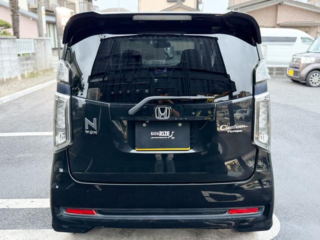 Ｎ－ＷＧＮカスタム Ｇ・ターボパッケージ　全国対応１年保証付　禁煙車　半革シート　衝突軽減ブレーキ　ターボ　パドルシフト　クルコン　プッシュスタート　スマートキ　フルオートエアコン　ＨＩＤヘッドライト　フルエアロ　１４インチアルミ　ローダウン（7枚目）
