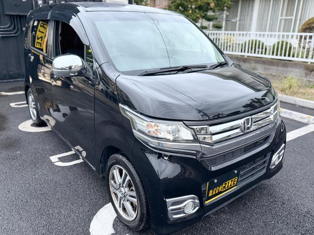 Ｎ－ＷＧＮカスタム Ｇ・ターボパッケージ　全国対応１年保証付　禁煙車　半革シート　衝突軽減ブレーキ　ターボ　パドルシフト　クルコン　プッシュスタート　スマートキ　フルオートエアコン　ＨＩＤヘッドライト　フルエアロ　１４インチアルミ　ローダウン（11枚目）