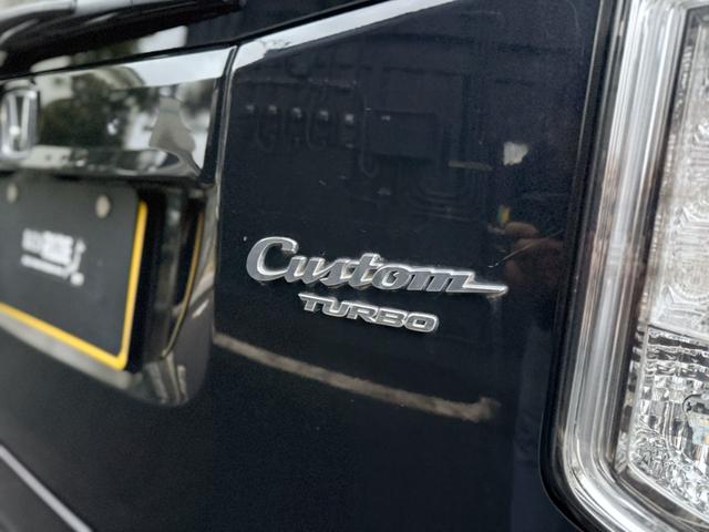 Ｎ－ＷＧＮカスタム Ｇ・ターボパッケージ　全国対応１年保証付　禁煙車　半革シート　衝突軽減ブレーキ　ターボ　パドルシフト　クルコン　プッシュスタート　スマートキ　フルオートエアコン　ＨＩＤヘッドライト　フルエアロ　１４インチアルミ　ローダウン（18枚目）