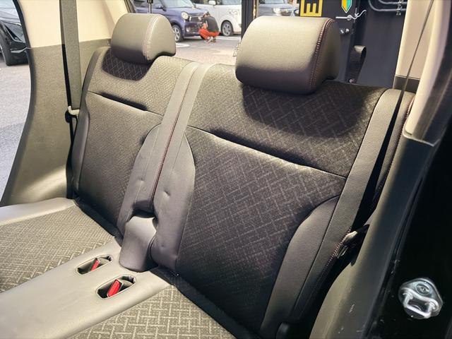 Ｎ－ＷＧＮカスタム Ｇ・ターボパッケージ　全国対応１年保証付　禁煙車　半革シート　衝突軽減ブレーキ　ターボ　パドルシフト　クルコン　プッシュスタート　スマートキ　フルオートエアコン　ＨＩＤヘッドライト　フルエアロ　１４インチアルミ　ローダウン（78枚目）
