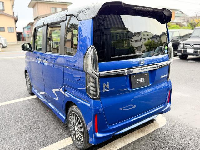 N-BOXカスタム G・Lホンダセンシング 青/黒ツートンカラー モデューロ14インチホイール 純正OP8インチインターナビ 地デジTV Bluetooth バックカメラ フルオートエアコン 両側パワースライドドア ビルトインETC クルコン(12枚目)