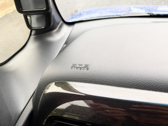 N-BOXカスタム G・Lホンダセンシング 青/黒ツートンカラー モデューロ14インチホイール 純正OP8インチインターナビ 地デジTV Bluetooth バックカメラ フルオートエアコン 両側パワースライドドア ビルトインETC クルコン(44枚目)