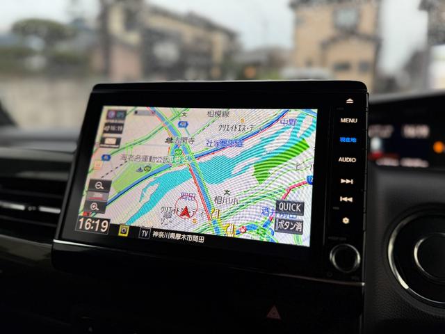 N-BOXカスタム G・Lホンダセンシング 青/黒ツートンカラー モデューロ14インチホイール 純正OP8インチインターナビ 地デジTV Bluetooth バックカメラ フルオートエアコン 両側パワースライドドア ビルトインETC クルコン(48枚目)