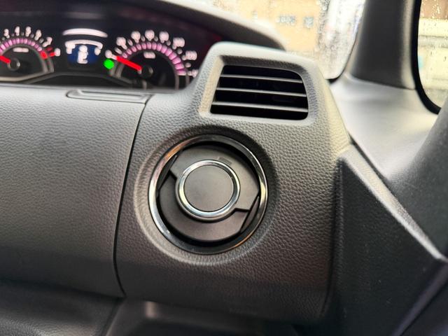 N-BOXカスタム G・Lホンダセンシング 青/黒ツートンカラー モデューロ14インチホイール 純正OP8インチインターナビ 地デジTV Bluetooth バックカメラ フルオートエアコン 両側パワースライドドア ビルトインETC クルコン(63枚目)