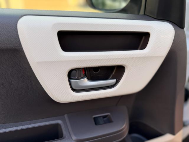 N-BOX G・Lホンダセンシング 4WD 衝突軽減ブレーキ 誤発進抑制 車線逸脱センサ 禁煙車 両側パワースライドドア アダプティブクルーズコントロール シートヒーター 純正OPインターナビ Bluetooth バックカメラ ETC(38枚目)