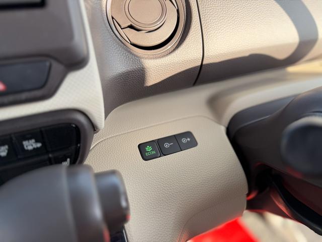 N-BOX G・Lホンダセンシング 4WD 衝突軽減ブレーキ 誤発進抑制 車線逸脱センサ 禁煙車 両側パワースライドドア アダプティブクルーズコントロール シートヒーター 純正OPインターナビ Bluetooth バックカメラ ETC(53枚目)