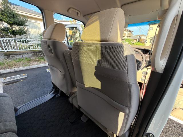 N-BOX G・Lホンダセンシング 4WD 衝突軽減ブレーキ 誤発進抑制 車線逸脱センサ 禁煙車 両側パワースライドドア アダプティブクルーズコントロール シートヒーター 純正OPインターナビ Bluetooth バックカメラ ETC(70枚目)