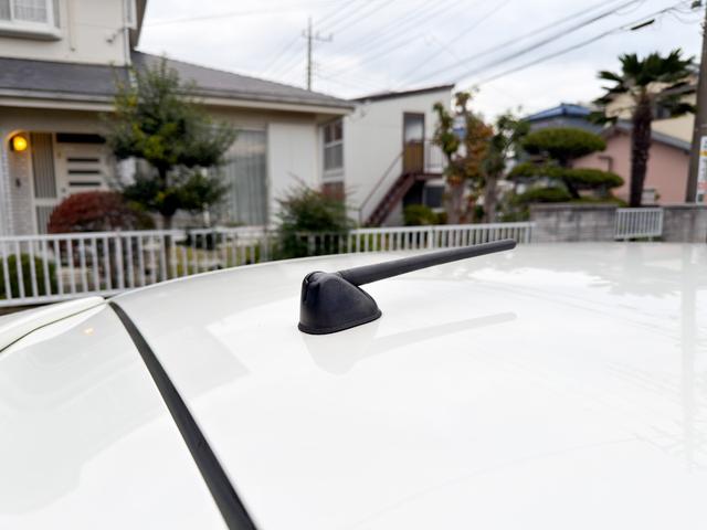 N-ONE G・Aパッケージ 全国対応1年保証付 禁煙車 衝突軽減ブレーキ 15インチアルミ フルオートエアコン 純正OPインターナビ 1セグTV Bluetooth アイドリングストップ ケンウッドドラレコ ブラックインテリア(14枚目)