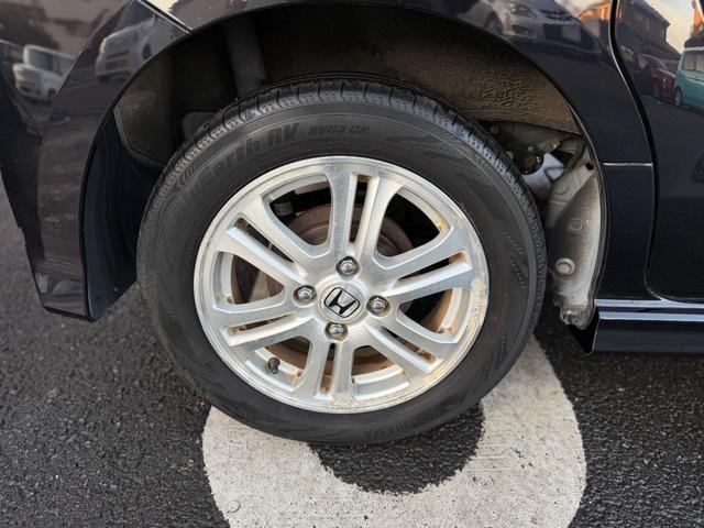 Ｎ－ＢＯＸカスタム Ｇ・Ｌパッケージ　全国対応１年保証付　禁煙車　両側パワースライドドア　純正ＯＰインターナビ　地デジＴＶ　Ｂｌｕｅｔｏｏｔｈ　フルオートエアコン　ＨＩＤ　１４インチアルミ　フルエアロ　スマートキー　プッシュスタート（23枚目）