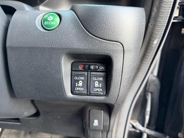 Ｎ－ＢＯＸカスタム Ｇ・Ｌパッケージ　全国対応１年保証付　禁煙車　両側パワースライドドア　純正ＯＰインターナビ　地デジＴＶ　Ｂｌｕｅｔｏｏｔｈ　フルオートエアコン　ＨＩＤ　１４インチアルミ　フルエアロ　スマートキー　プッシュスタート（56枚目）