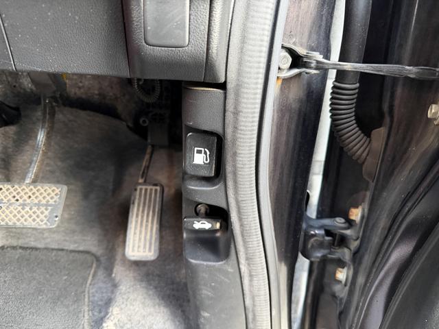 Ｎ－ＢＯＸカスタム Ｇ・Ｌパッケージ　全国対応１年保証付　禁煙車　両側パワースライドドア　純正ＯＰインターナビ　地デジＴＶ　Ｂｌｕｅｔｏｏｔｈ　フルオートエアコン　ＨＩＤ　１４インチアルミ　フルエアロ　スマートキー　プッシュスタート（58枚目）