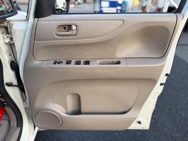 Ｎ－ＢＯＸ＋ Ｇ・Ｌパッケージ　全国対応１年保証付　禁煙車　パワースライドドア　フルオートエアコン　パイオニアメモリーナビ　１セグＴＶ　スマートキー　プッシュスタート　ヘッドライトレベライザー　ベージュインテリア　記録簿　アイスト（64枚目）