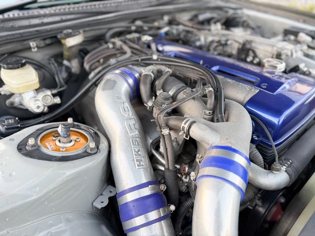 スープラ 　競技用車両　全塗装　６速ＭＴ　２ＪＺＧＴＥ　ＪＢＬサウンドシステム　レイズ１９インチ　公認ＶＡＲＩＳワイドボディーキット　キーレスセキュリティー　３人乗車構変　エンドレスブレーキ　ラジエター　車高調（35枚目）