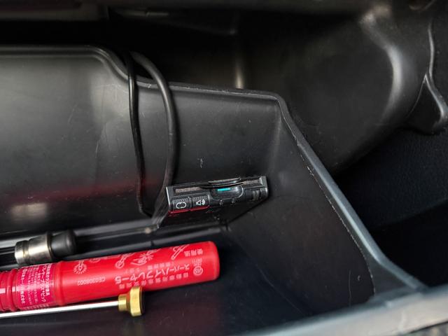 スープラ 　競技用車両　全塗装　６速ＭＴ　２ＪＺＧＴＥ　ＪＢＬサウンドシステム　レイズ１９インチ　公認ＶＡＲＩＳワイドボディーキット　キーレスセキュリティー　３人乗車構変　エンドレスブレーキ　ラジエター　車高調（45枚目）