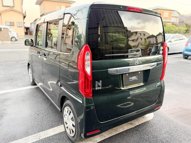 N-BOX G・Lターボホンダセンシング ターボ 衝突軽減ブレーキ 車線逸脱センサー 誤発進抑制 禁煙車 両側パワースライドドア 純正OPインターナビ 1セグTV Bluetooth バックカメラ パドルシフト ビルトインETC シートリフタ(12枚目)