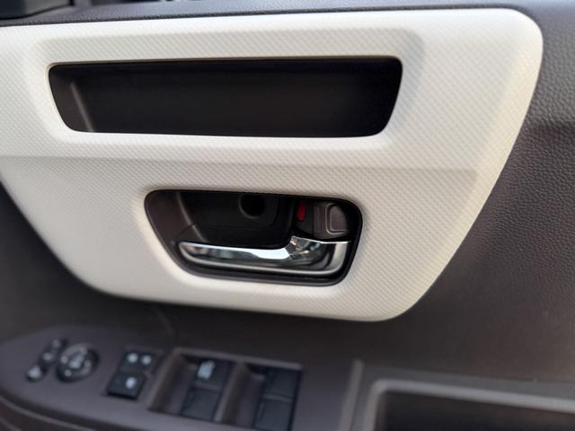 N-BOX G・Lターボホンダセンシング ターボ 衝突軽減ブレーキ 車線逸脱センサー 誤発進抑制 禁煙車 両側パワースライドドア 純正OPインターナビ 1セグTV Bluetooth バックカメラ パドルシフト ビルトインETC シートリフタ(65枚目)