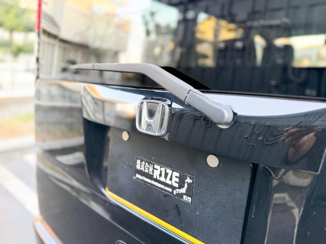 バモス 　Ｍ　禁煙車　両側スライドドア　純正ＯＰナビ　１セグＴＶ　エアコン　キーレス　ヘッドライトレベライザー　ＥＴＣ　４ナンバーバン登録　パワーウインドー　フルフラット　ＡＴ　集中ドアロック　グレーインテリア（17枚目）