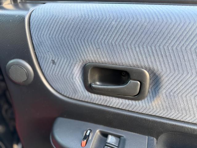 バモス 　Ｍ　禁煙車　両側スライドドア　純正ＯＰナビ　１セグＴＶ　エアコン　キーレス　ヘッドライトレベライザー　ＥＴＣ　４ナンバーバン登録　パワーウインドー　フルフラット　ＡＴ　集中ドアロック　グレーインテリア（55枚目）