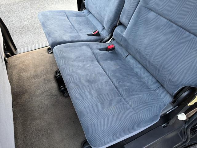 バモス 　Ｍ　禁煙車　両側スライドドア　純正ＯＰナビ　１セグＴＶ　エアコン　キーレス　ヘッドライトレベライザー　ＥＴＣ　４ナンバーバン登録　パワーウインドー　フルフラット　ＡＴ　集中ドアロック　グレーインテリア（77枚目）