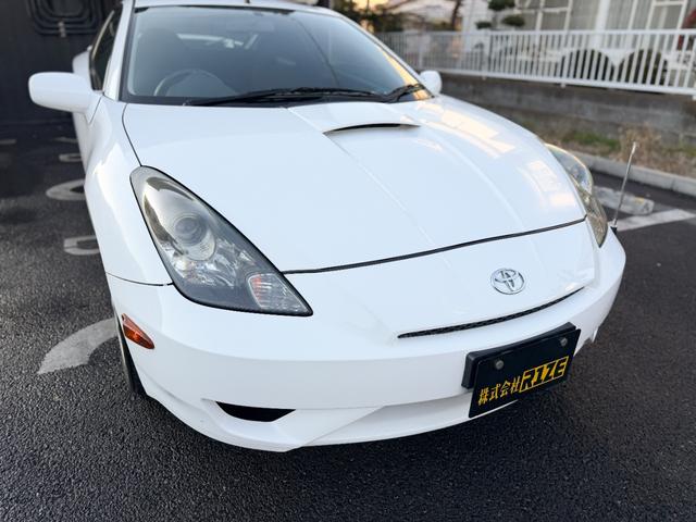 車内の臭いにもこだわってます！　車両の入庫チェックを行う担当者は非喫煙者を必ず配置し　タバコ臭　がない車両にこだわって販売をしております。臭いに関しても満足して頂ける高品質を維持しております！