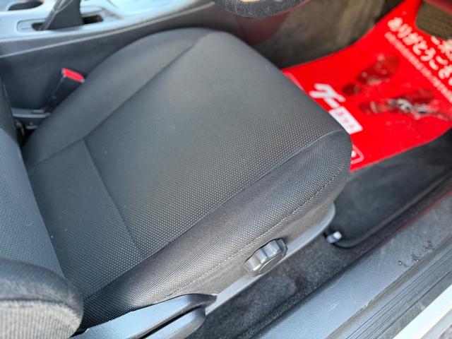 当店は小田急線本厚木駅より　徒歩１４分　バスは本厚木駅より５分＋徒歩１０秒の好立地な場所にあります。お車をお持ちでないお客様もご来店しやすい環境下にありますので是非お気軽にご来店下さい！