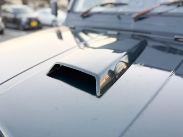 ジムニー ワイルドウインドリミテッド　ターボ　４ＷＤ　ＡＴ　ＬＴゴツゴツタイヤ　４ナンバー構造変更車　公認リフトアップ　ショートバンパー　ＡＭＦデッキ　デフロック　ルーフキャリア　レザー調シートカバー　エアコン　パナソニックＥＴＣ（27枚目）