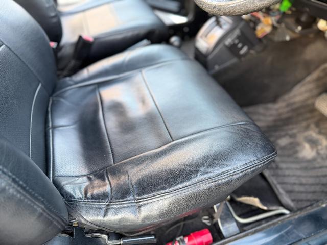 ジムニー ワイルドウインドリミテッド　ターボ　４ＷＤ　ＡＴ　ＬＴゴツゴツタイヤ　４ナンバー構造変更車　公認リフトアップ　ショートバンパー　ＡＭＦデッキ　デフロック　ルーフキャリア　レザー調シートカバー　エアコン　パナソニックＥＴＣ（60枚目）