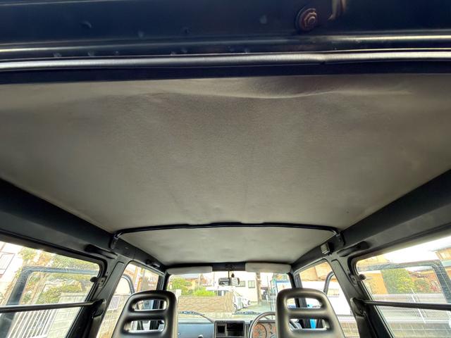 ジムニー ワイルドウインドリミテッド　ターボ　４ＷＤ　ＡＴ　ＬＴゴツゴツタイヤ　４ナンバー構造変更車　公認リフトアップ　ショートバンパー　ＡＭＦデッキ　デフロック　ルーフキャリア　レザー調シートカバー　エアコン　パナソニックＥＴＣ（71枚目）