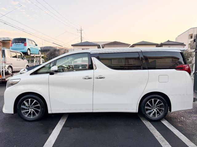 アルファード ２．５Ｇ　全国対応１年保証付　禁煙車　アルパイン１１インチビッグＸナビ　Ｂｌｕｅｔｏｏｔｈ　地デジＴＶ　バックカメラ　プリクラ　両側パワスラ　ビルトインＥＴＣ　ハーフレザーシート　ＬＥＤヘッド　ＬＥＤフォグ（8枚目）