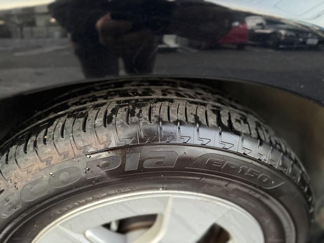 プリウス Ｓ　禁煙車　純正ＯＰメモリーナビ　１セグＴＶ　バックカメラ　フルオートエアコン　電動格納ミラー　ビルトインＥＴＣ　ヘッドライトレベライザー　シートリフター　ミラーウインカー　グレーインテリア　ステリモ（23枚目）