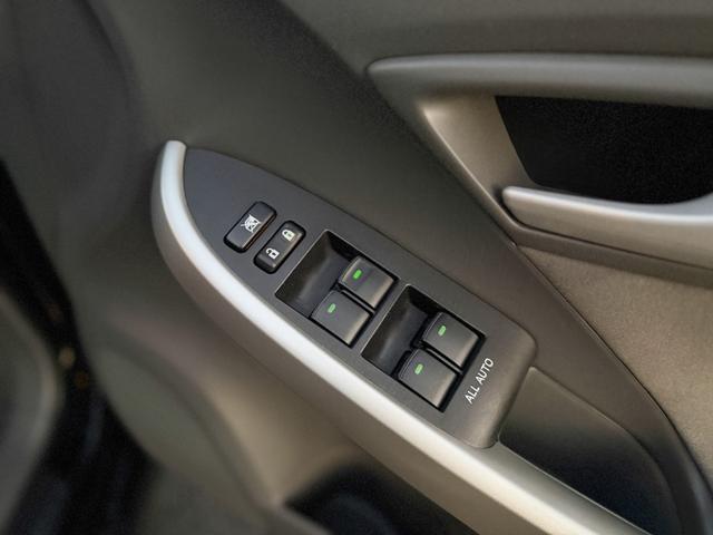 プリウス Ｓ　禁煙車　純正ＯＰメモリーナビ　１セグＴＶ　バックカメラ　フルオートエアコン　電動格納ミラー　ビルトインＥＴＣ　ヘッドライトレベライザー　シートリフター　ミラーウインカー　グレーインテリア　ステリモ（61枚目）