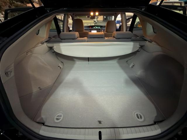 プリウス Ｓ　禁煙車　純正ＯＰメモリーナビ　１セグＴＶ　バックカメラ　フルオートエアコン　電動格納ミラー　ビルトインＥＴＣ　ヘッドライトレベライザー　シートリフター　ミラーウインカー　グレーインテリア　ステリモ（71枚目）
