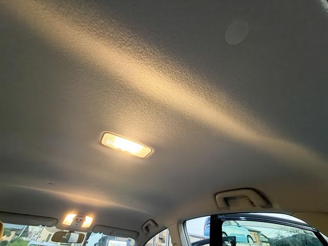 プリウス Ｓ　禁煙車　純正ＯＰメモリーナビ　１セグＴＶ　バックカメラ　フルオートエアコン　電動格納ミラー　ビルトインＥＴＣ　ヘッドライトレベライザー　シートリフター　ミラーウインカー　グレーインテリア　ステリモ（74枚目）