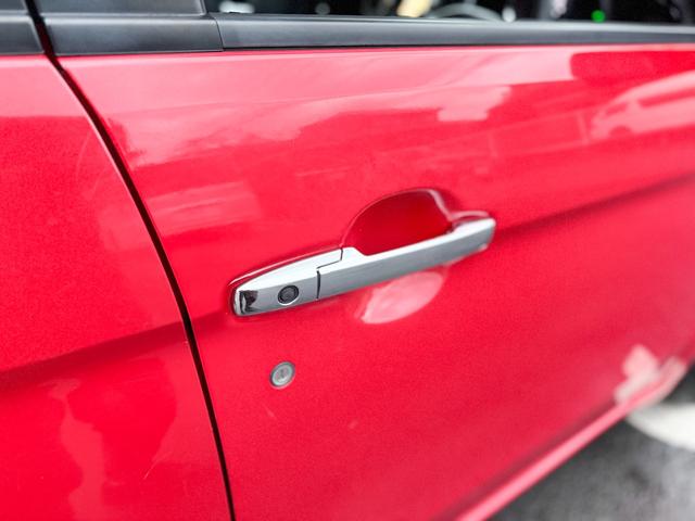 N-ONE ツアラー・Lパッケージ 禁煙車 HIDヘッド 14インチアルミ ターボ パドルシフト 純正OPインターナビ バックカメラ 前後ドライブレコーダー ブラックインテリア シートリフター フルオートエアコン カーテンエアバッグ(22枚目)