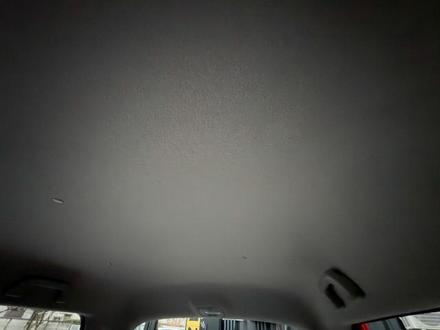 N-ONE ツアラー・Lパッケージ 禁煙車 HIDヘッド 14インチアルミ ターボ パドルシフト 純正OPインターナビ バックカメラ 前後ドライブレコーダー ブラックインテリア シートリフター フルオートエアコン カーテンエアバッグ(31枚目)