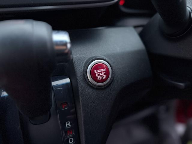 N-ONE ツアラー・Lパッケージ 禁煙車 HIDヘッド 14インチアルミ ターボ パドルシフト 純正OPインターナビ バックカメラ 前後ドライブレコーダー ブラックインテリア シートリフター フルオートエアコン カーテンエアバッグ(49枚目)