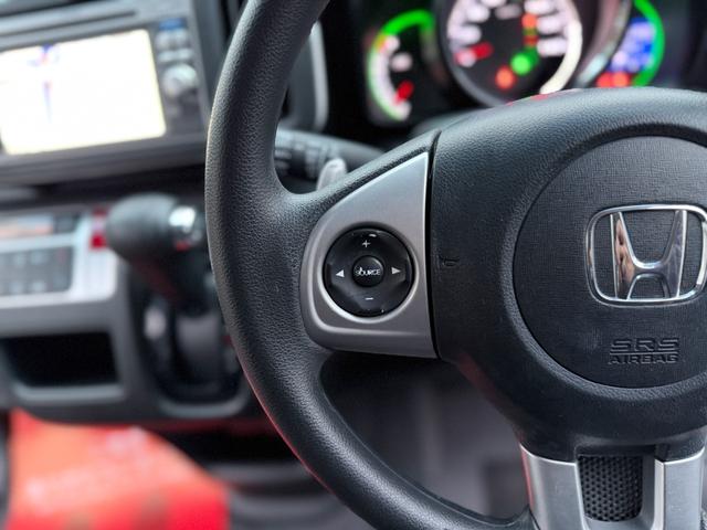 N-ONE ツアラー・Lパッケージ 禁煙車 HIDヘッド 14インチアルミ ターボ パドルシフト 純正OPインターナビ バックカメラ 前後ドライブレコーダー ブラックインテリア シートリフター フルオートエアコン カーテンエアバッグ(52枚目)