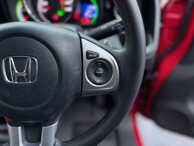 N-ONE ツアラー・Lパッケージ 禁煙車 HIDヘッド 14インチアルミ ターボ パドルシフト 純正OPインターナビ バックカメラ 前後ドライブレコーダー ブラックインテリア シートリフター フルオートエアコン カーテンエアバッグ(53枚目)